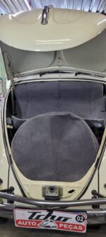 Revestimento capô Fusca em carpete cinza
